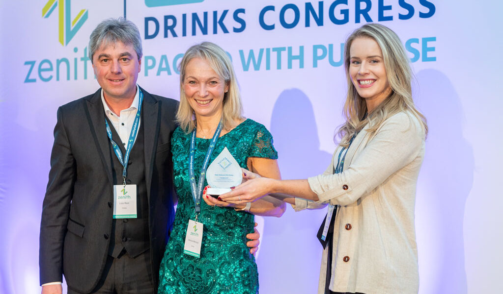 Cedea mineral water winner at the Zenith Global awards 2022